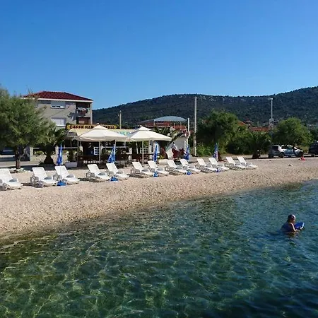 Providenca * Vinišće